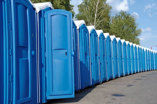 Porta potty rental for outdoor events in East Liverpool, OH